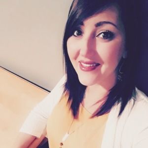 Meet your Posher, Candis